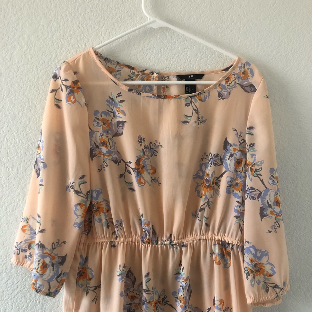 Lovey peach floral dress